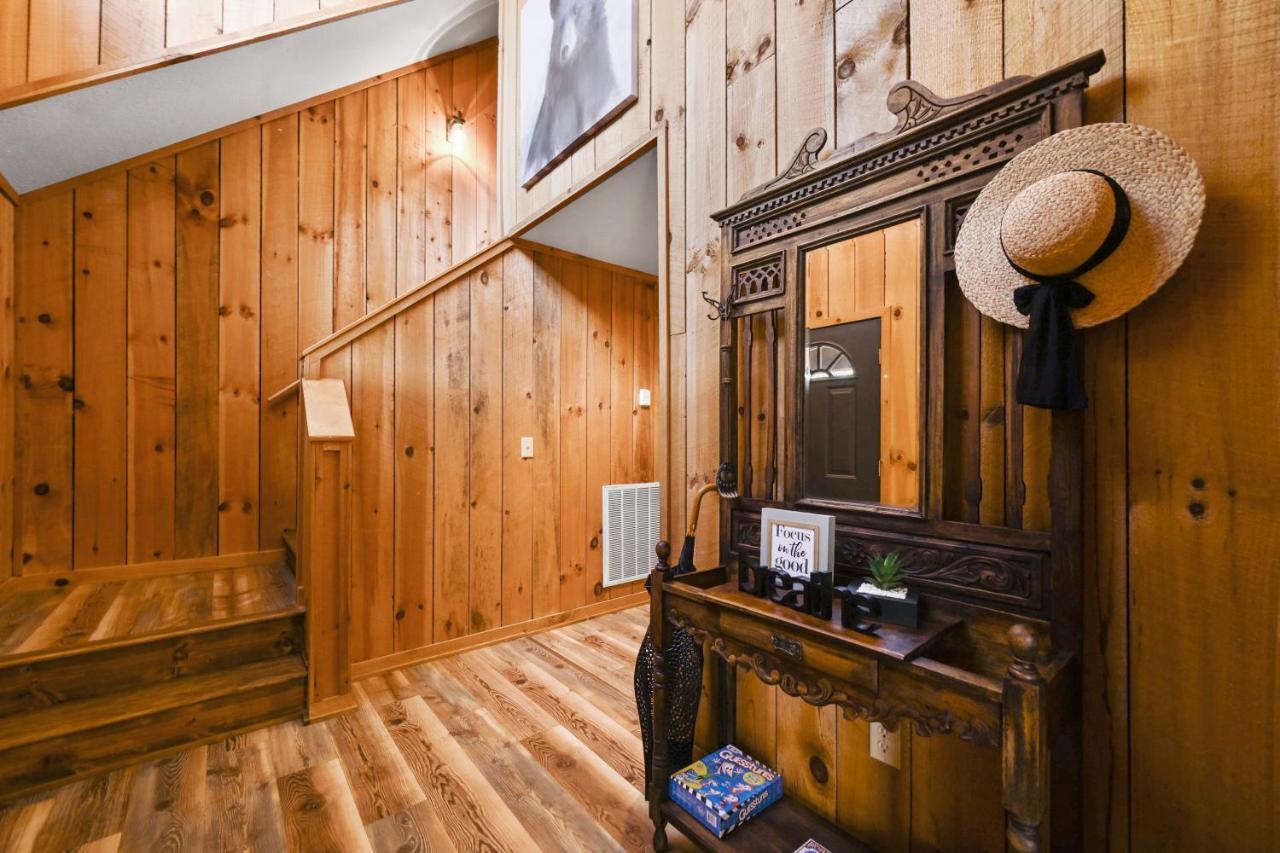 Private Mountain Cabin, Hot Tub Escape In The Smokies, With The View Sevierville Exterior foto
